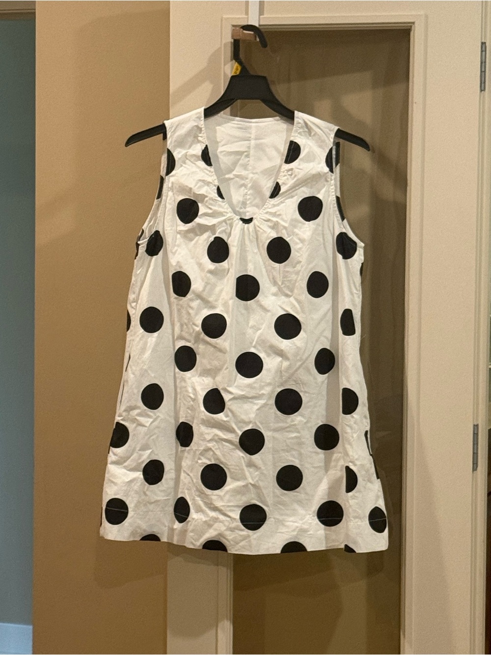 Sleeveless White Polka Dot Shift Top - Black Dot Print